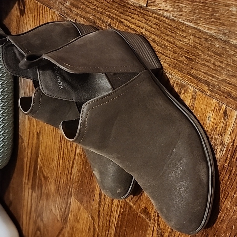 Pierre Dumas Booties